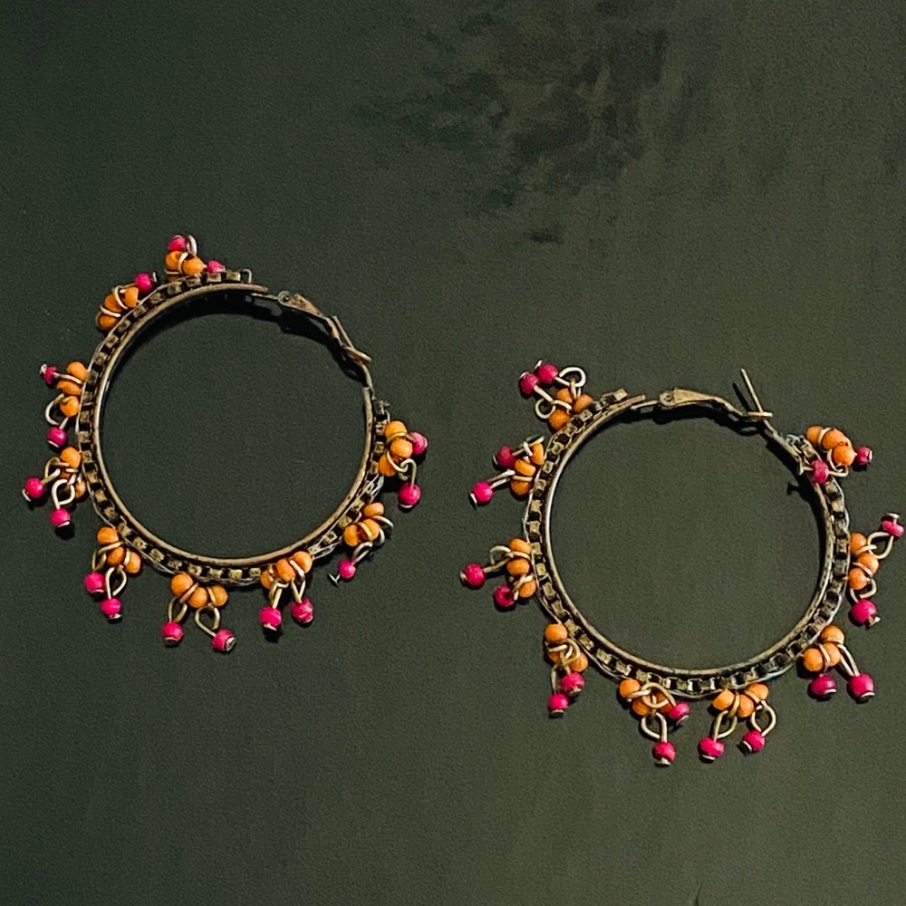 Orange/pink beaded hoop earrings